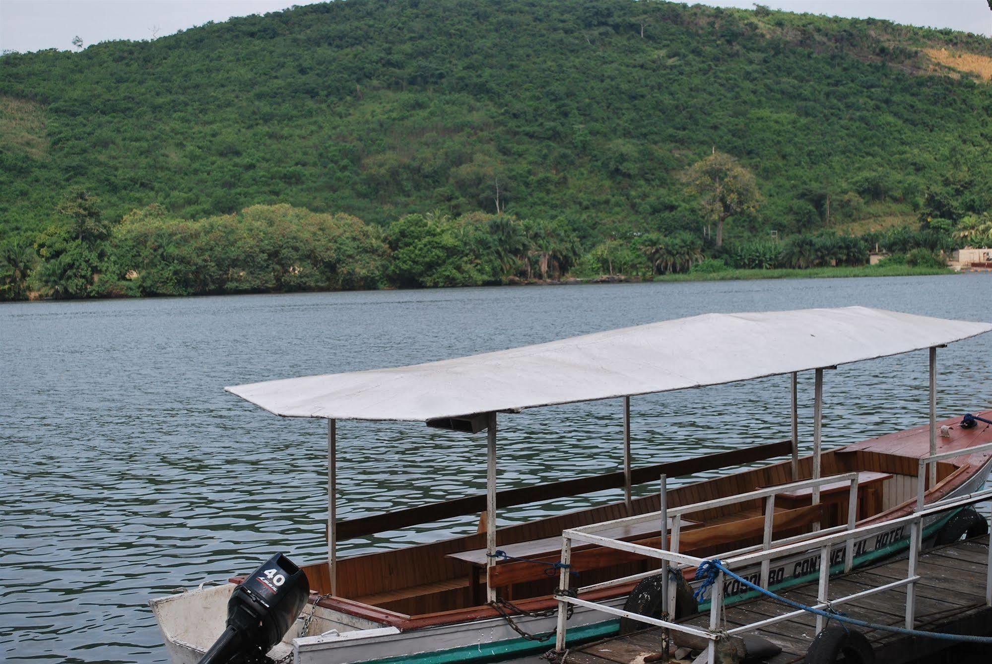 Akosombo Continental Hotel エクステリア 写真