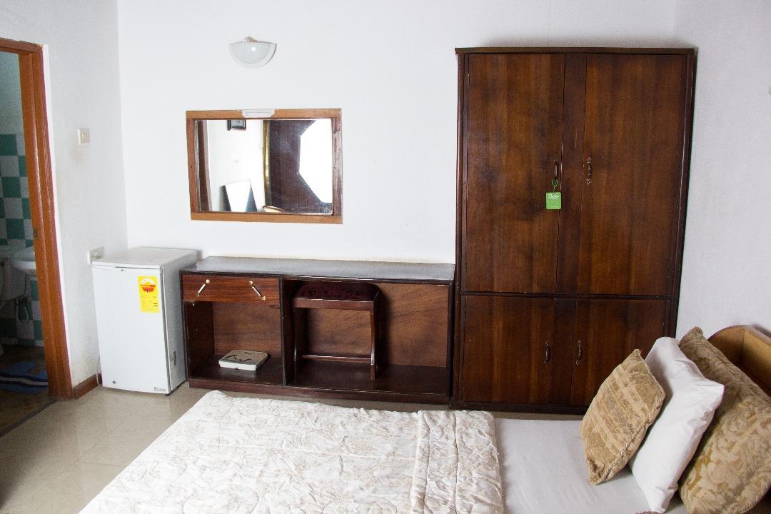 Akosombo Continental Hotel エクステリア 写真
