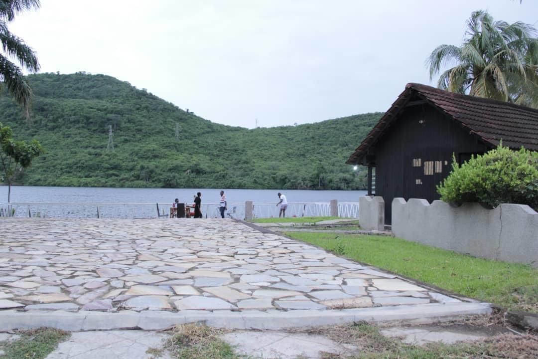 Akosombo Continental Hotel エクステリア 写真
